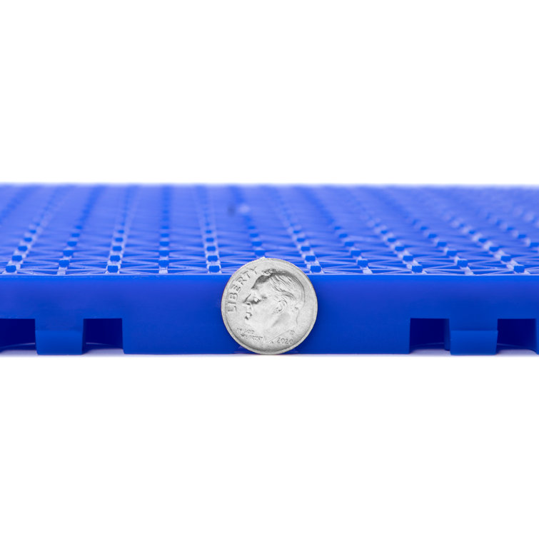 12"x12" Interlocking Outdoor Tiles