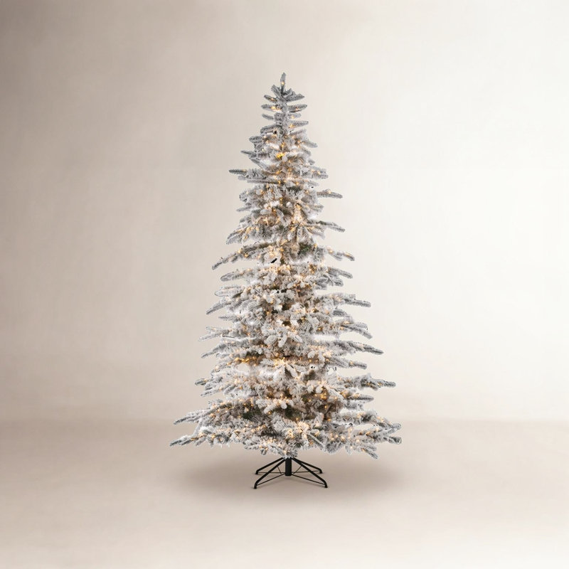 6.5' Flocked Mountain Pine, 7.5' H
