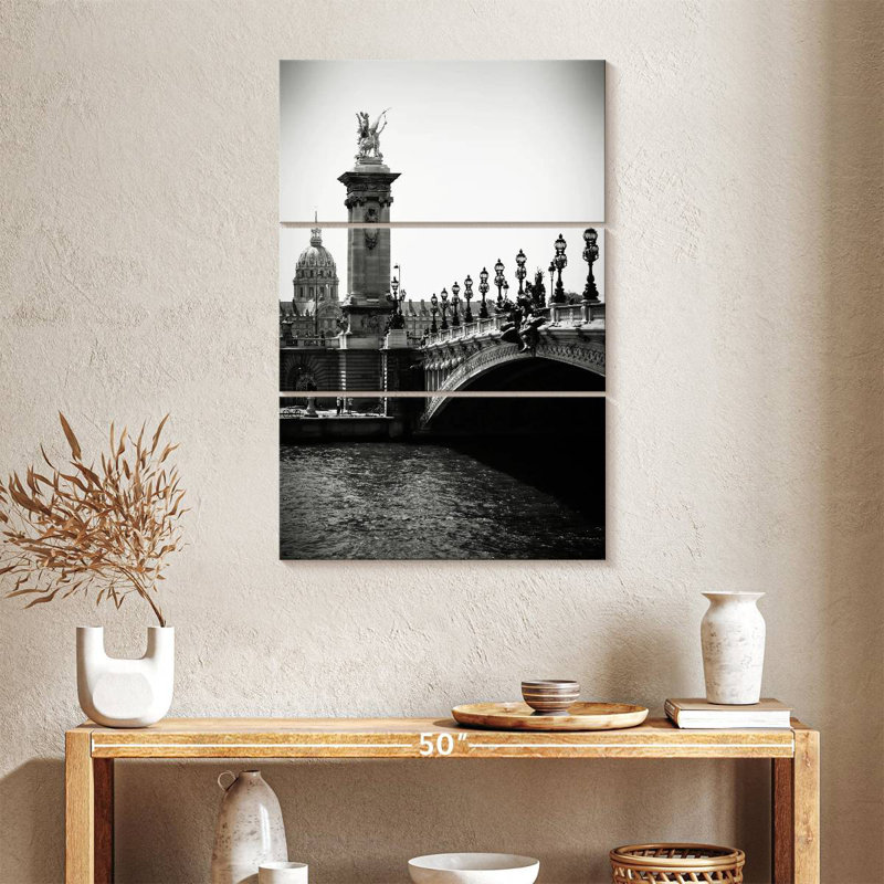 Lilie Alexandre III, pont I