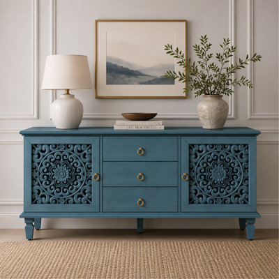 Meuble télé Farmhouse avec portes sculptées creuses, armoire de rangement Buffet rétro avec 3 tiroirs et tablettes réglables, console autoportante rétro pour le salon, la salle à manger et l'entrée