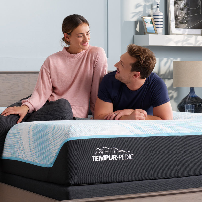 LuxeBreeze® 13" Firm Mattress, King