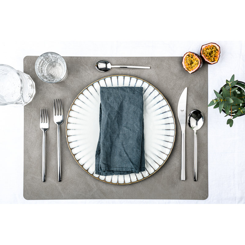 Due Flatware Set - 32 Pieces - Black Gold, Stainless Steel