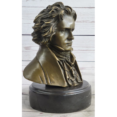Figurine célèbre compositeur Beethoven