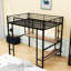 Lit mezzanine double avec long bureau et tablettes, garde-corps