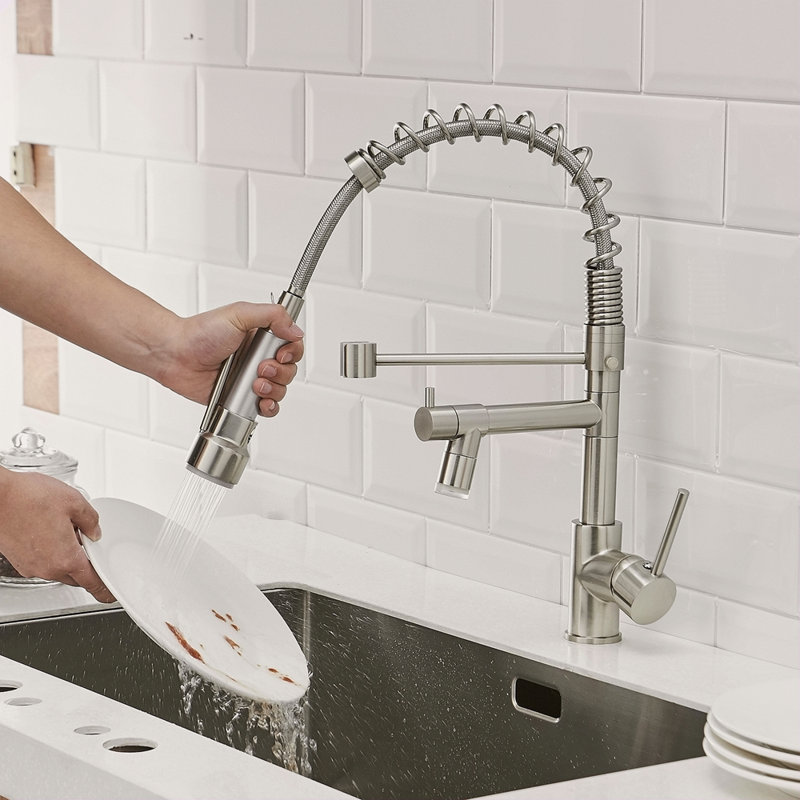 Robinet de cuisine commercial à DEL avec douchette rétractable et robinet d'évier de cuisine à poignée simple