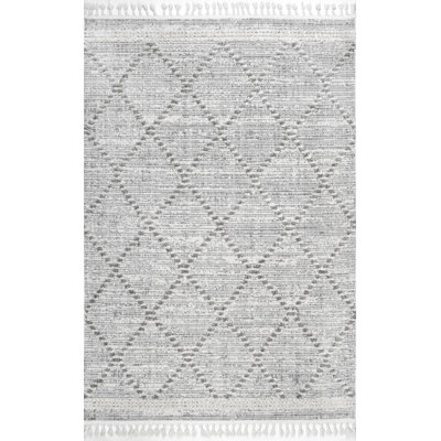 Sroka Geometric Gray Area Rug