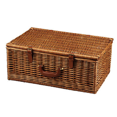 Panier Dorset pour quatre avec service de café dans un pavillon de jardin