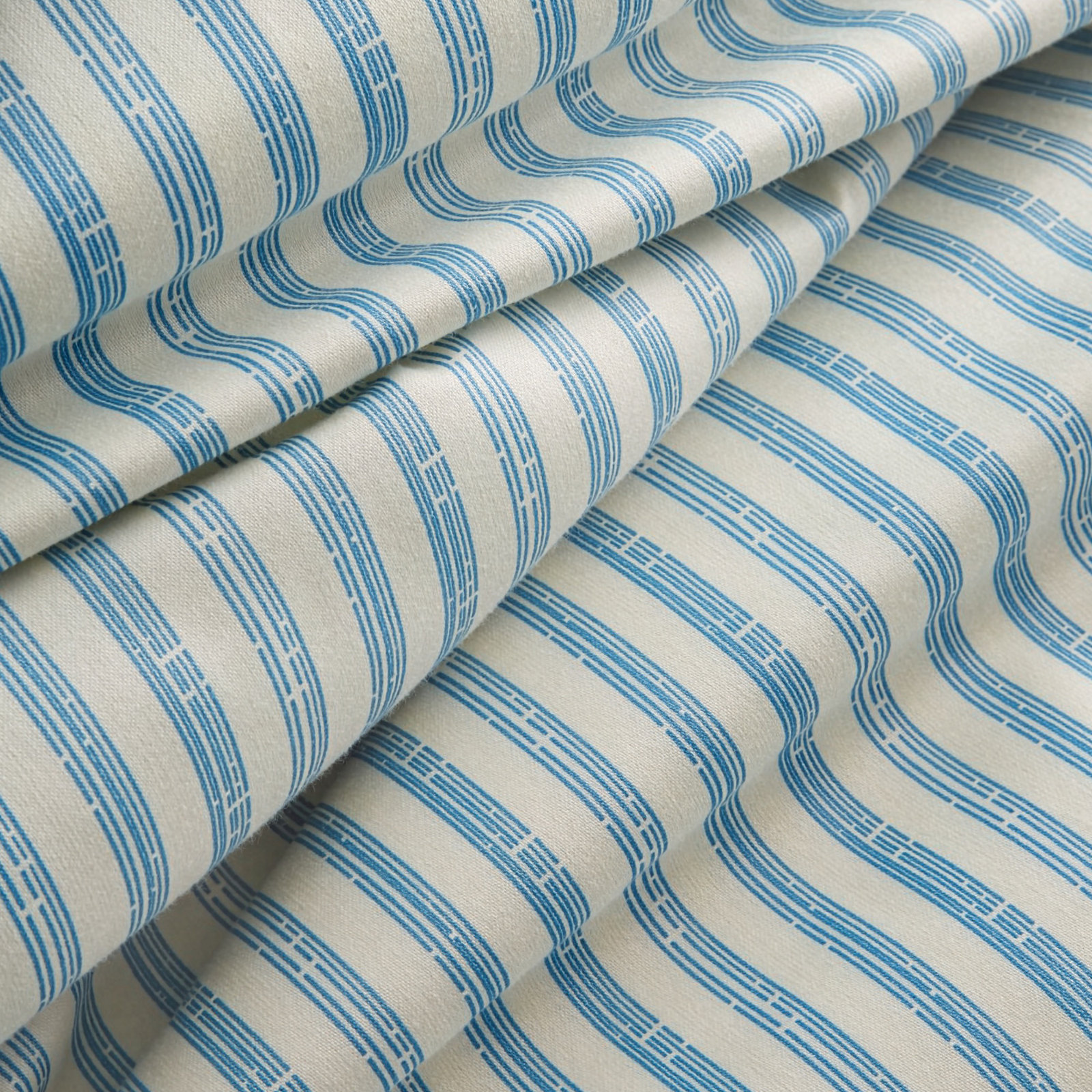 Cobbett Cotton Duvet Cover Set, Twin Duvet Cover + 1 Sham, Blue