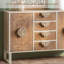 Buffet rétro en bois massif sculpté