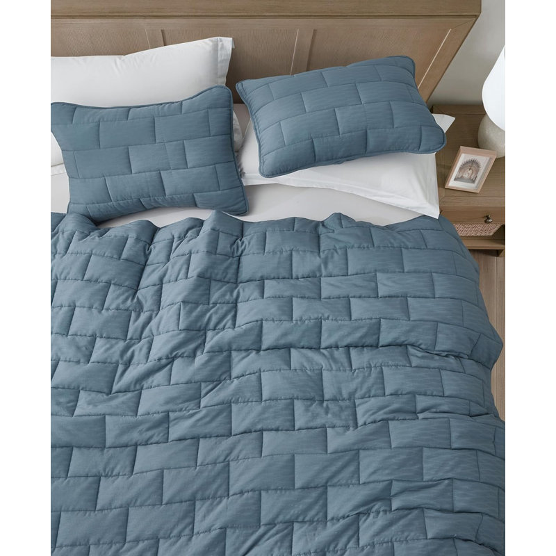 George 3-Piece Modern Textured Woven Jacquard Quilt Set, Queen Quilt + 2 Standard Shams, Blue