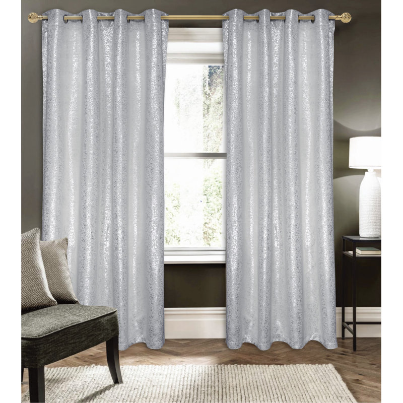 Rideau occultant en polyester Tampere, L 54 po x L 90 po, Argent