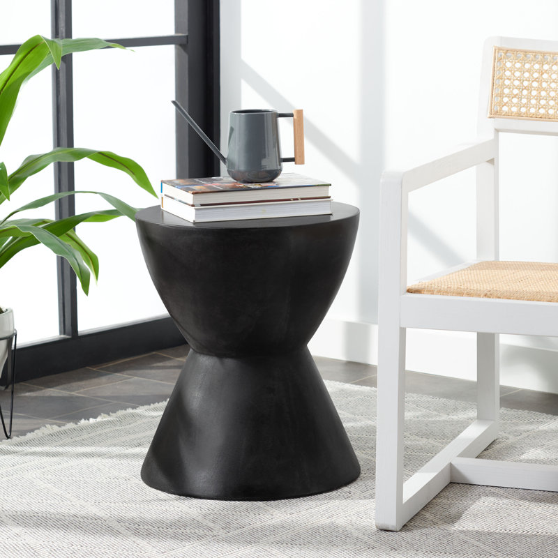 Outdoor Chenai Concrete Accent Table, Black