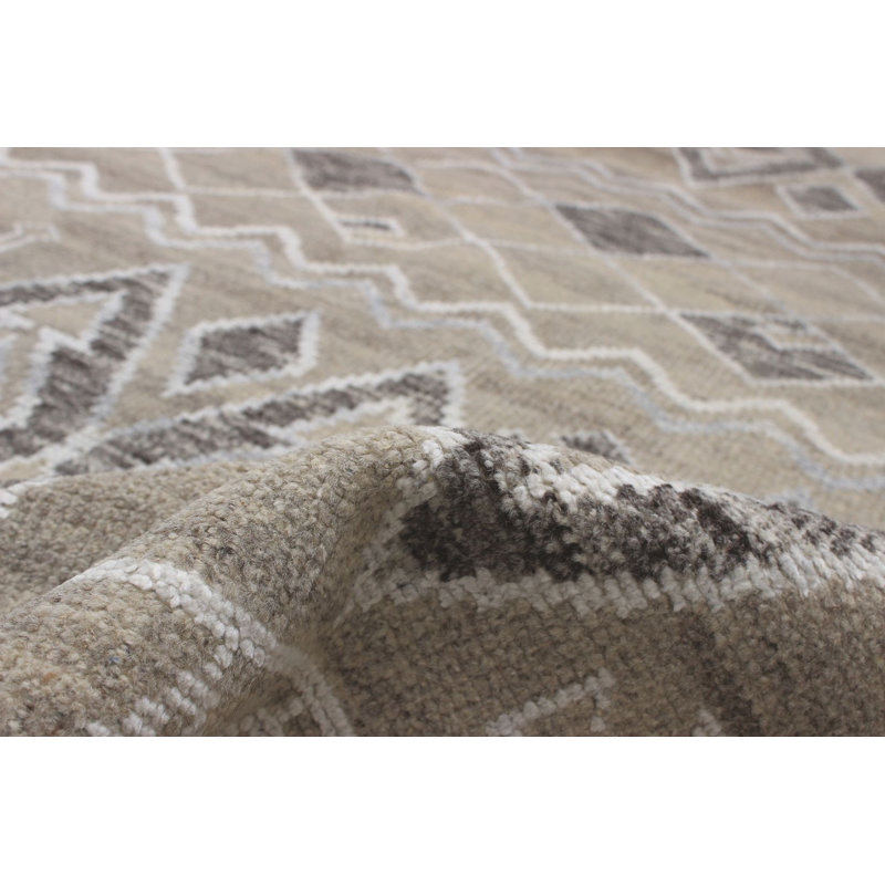 Tapis kaki unique en laine noué à la main de 5 pi 6 po x 7 pi 10 po