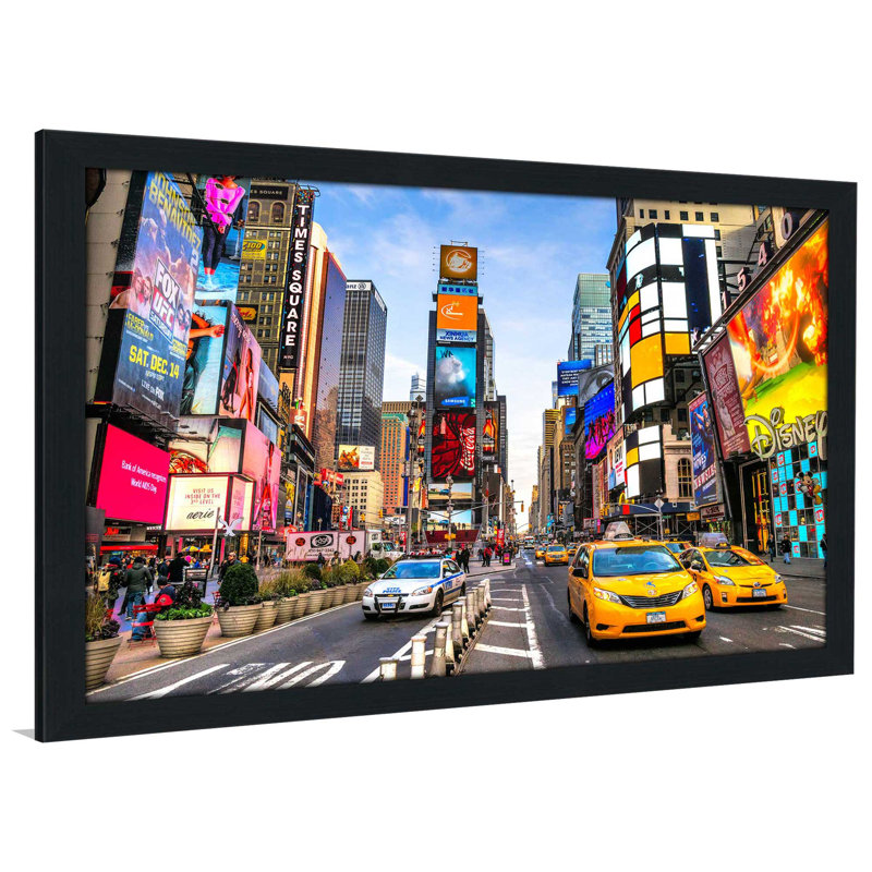 «NYC», reproduction de photo encadrée, H 21,5 po x l 27,5 po x P 0,75 po, Cadre espresso