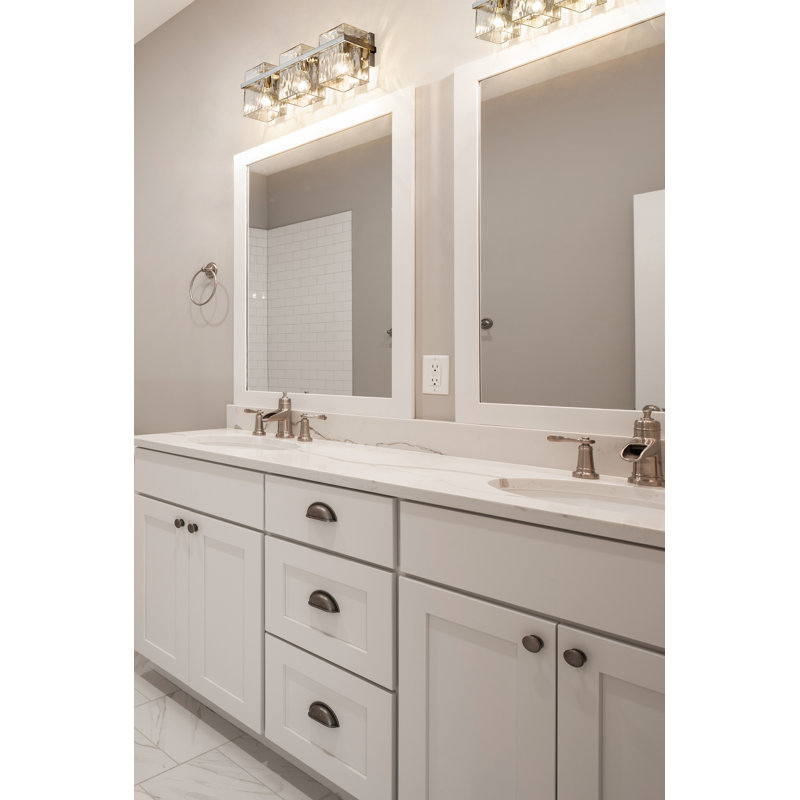 Éclairage pour meuble-lavabo Arene, 3 Lights, 7"H x 22.25"W x 5.5"D, Nickel brossé