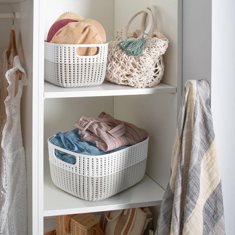 Panier décoratif en plastique, H 6 po x l 9 po x p 11 po, Gris clair / Blanc, 1