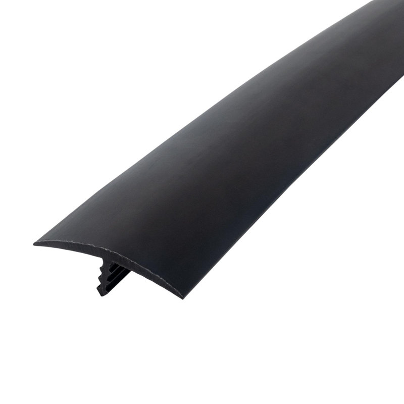 Moulure en T en polyéthylène flexible de 1 1/4 pouce Outwater, Noir