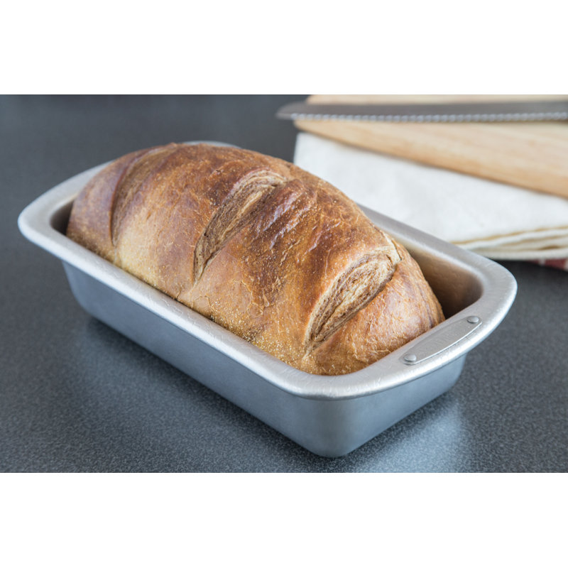 Doughmakers Nonstick Aluminum Loaf Pan with Pebble Pattern