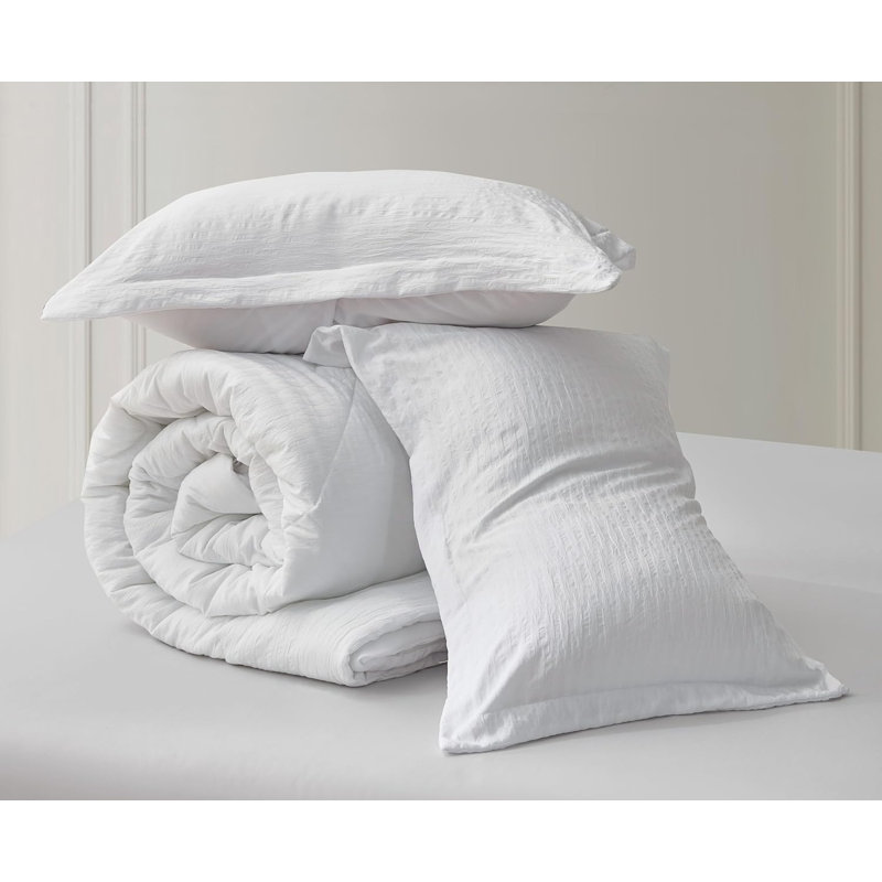 Hugo 3-Piece Polyester Jacquard Lightweight Thin Comforter Set, White, Oversized King Comforter + 2 King Shams