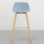 2 tabourets de bar - Design et qualité d'inspiration Mid-Century, revêtement bleu denim, pieds en placage de bois naturel, comptoir décoratif 2 esthétique moderne, tissu en lin, repose-pieds