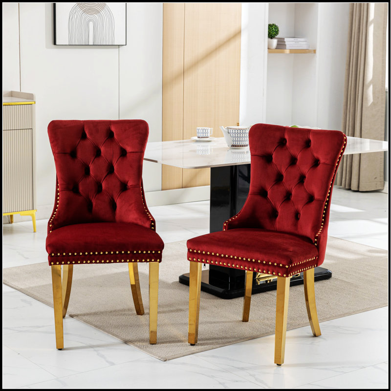 Chaise moderne en velours de bois massif touffeté avec détails faits à la main pour des espaces de vie contemporains et un confort durable