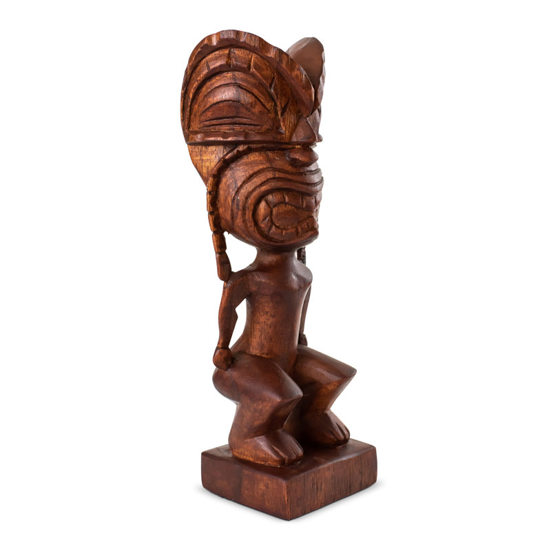 Figurines & Sculptures