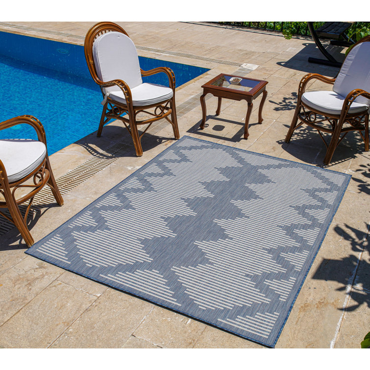 Waikiki Striped Indoor / Outdoor Rug