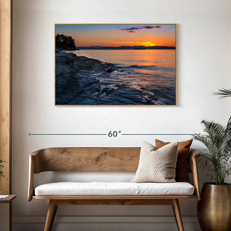 Serene Lake Champlain, Cadre flottant en bois naturel, 43 po x 29 po