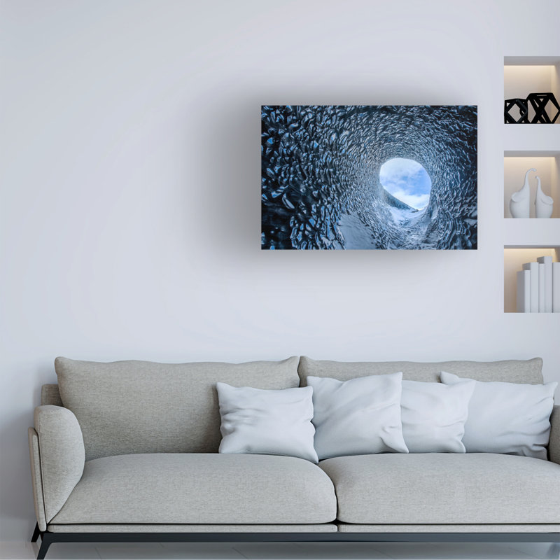 La grotte de glace sur toile, L 32 po x H 22 po