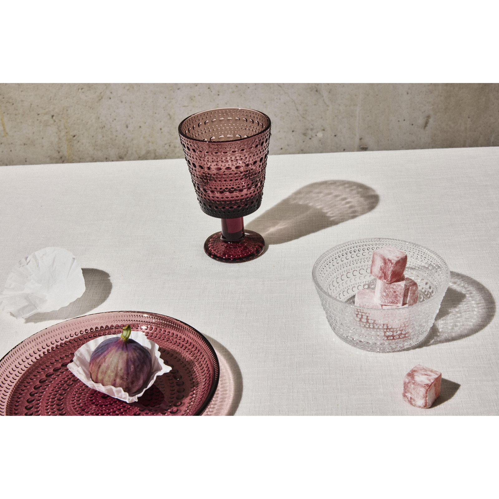 Kastehelmi 6.69" Appetizer Plate, Purple