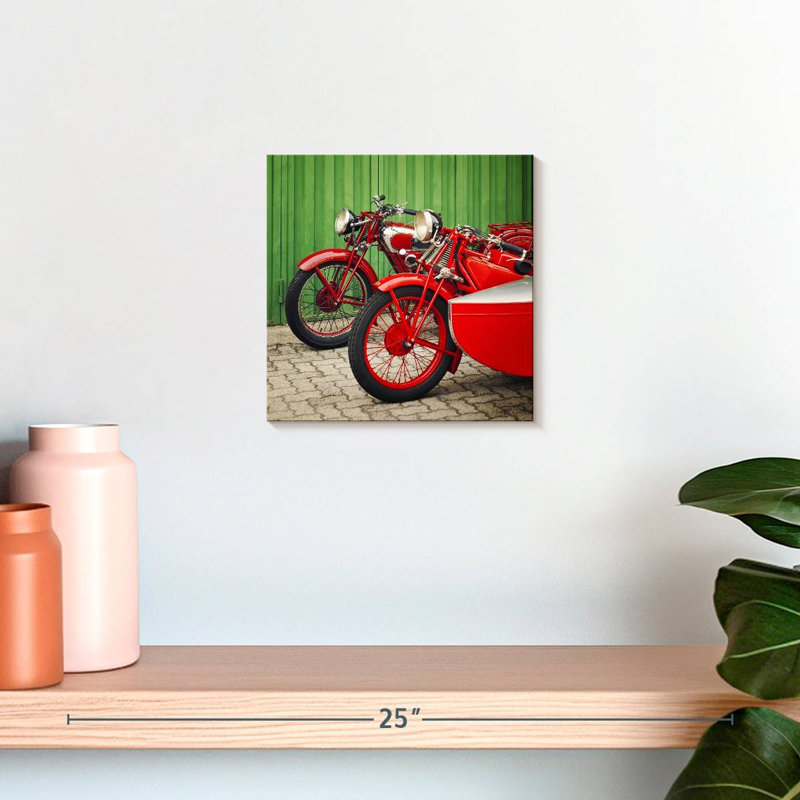 Motos italiennes Mehar, H 10 po x l 10 po