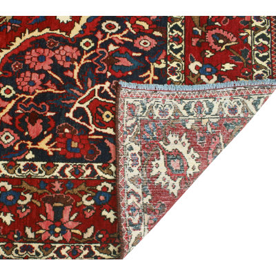 Khusbu Distressed Jhoanny Red Rug