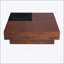 Table basse de rangement d'inspiration rétro en bois d'acacia italien, alliant charme rétro et fonctionnalité moderne