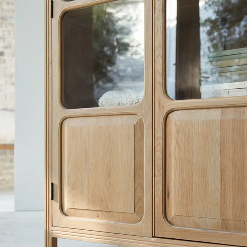 Simple and large capacity storage bookcase