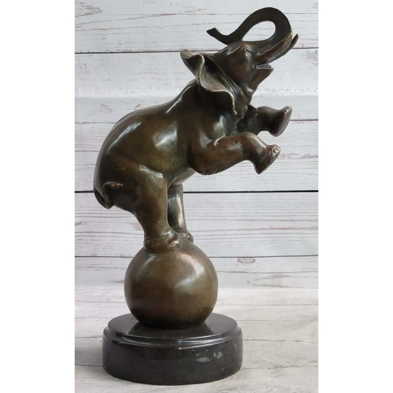 Figurines et sculptures Arosh