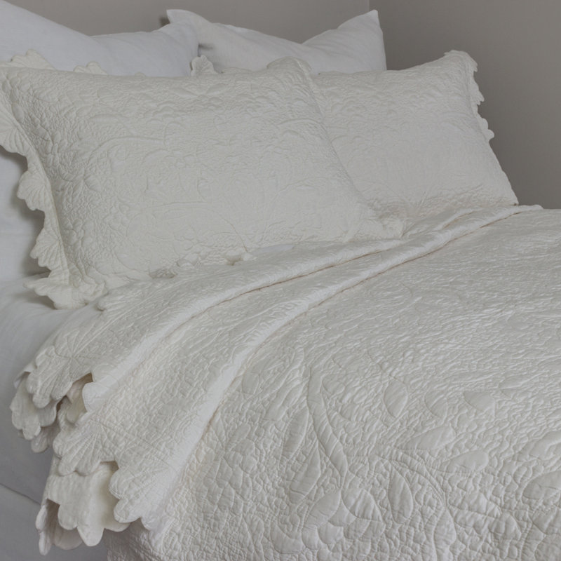 Sane Country Cotton Blend Quilt, Queen Quilt