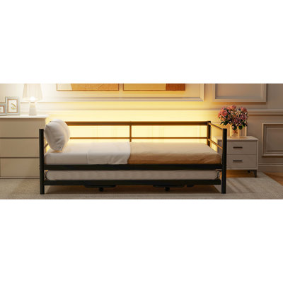 Lit de jour simple en métal noir avec lit gigogne à DEL et pliable, esthétique industrielle, lattes pour augmenter la capacité de poids du lit gigogne, design, sans sommier, idéal pour les chambres d'amis