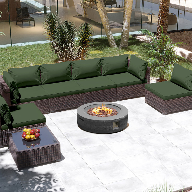 Ensemble de conversation de patio en rotin 8 pièces avec coussins et table de foyer d'extérieur de 42 pouces, Vert pin