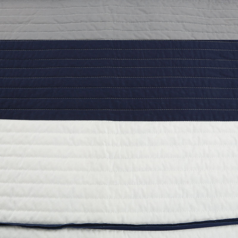 Tranquil Blue Gray Stripes Cotton Striped Quilt, Queen Quilt + 2 Standard Shams