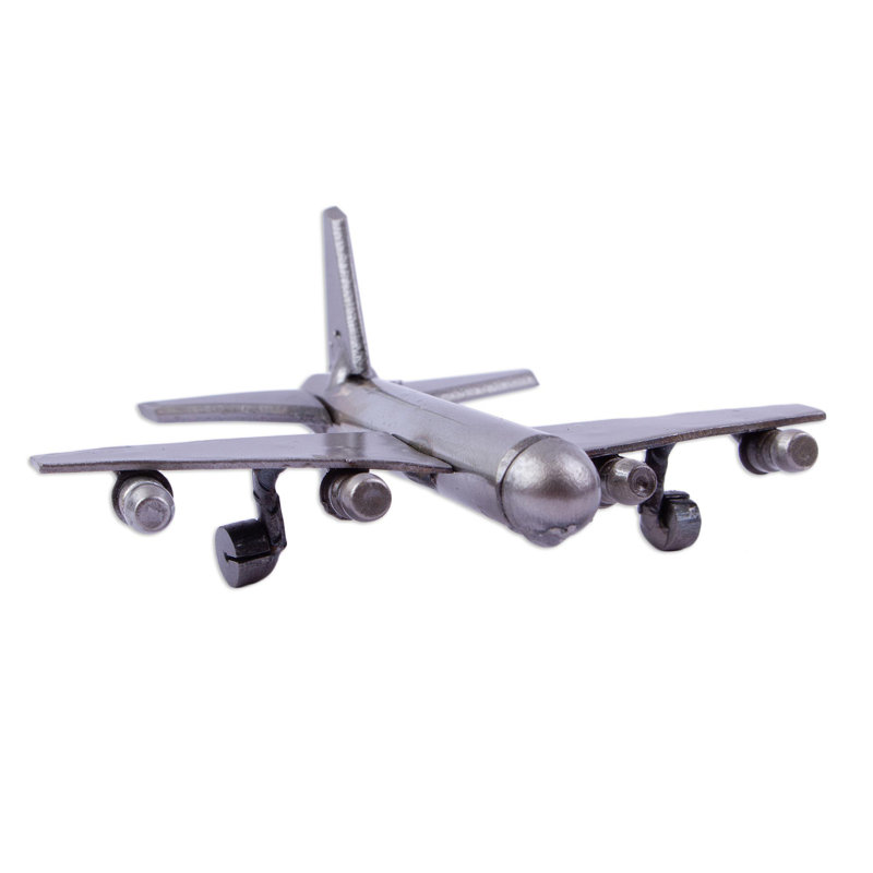 Sculpture en avion