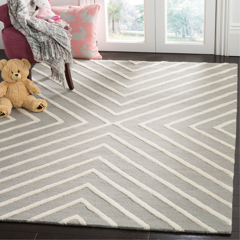 Clust Hand Tufted Wool Rug, Runner 2'6" x 8', Gray/Ivory