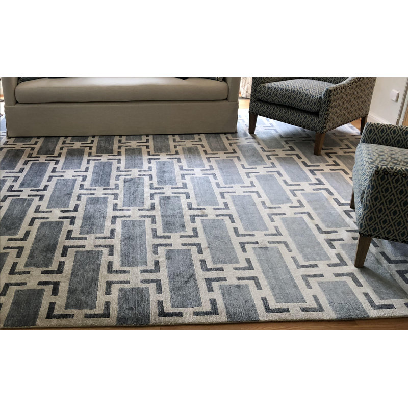 Silk Geometric Indoor Rug