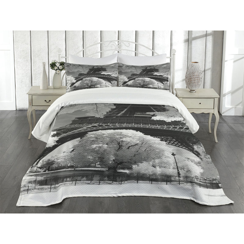 White and Black Eiffel Tower Queen Bedspread Set