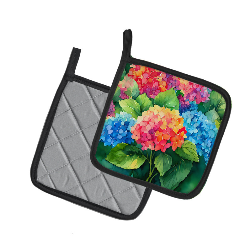 Caroline's Treasures Floral Polyester Potholder Set