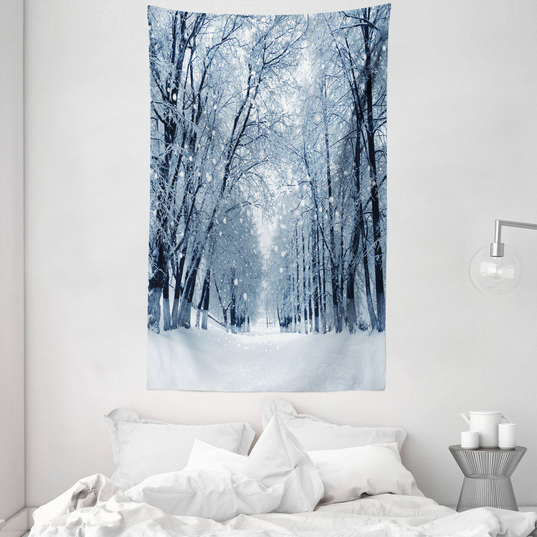 Wandteppich, Wildlife Snowy Trees, Weiß Schwarz und Grau