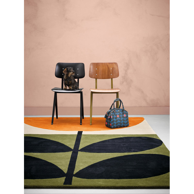 Hand Tufted Wool Floral Area Rug in Black/Green/Orange, Rectangle 5'3" x 7'6"