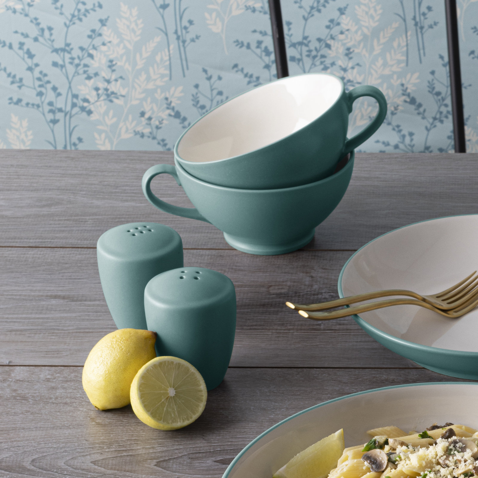 Noritake Colorwave Salt and Pepper Shaker Set, Turquoise