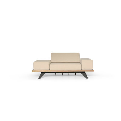 Pirwi Armchair