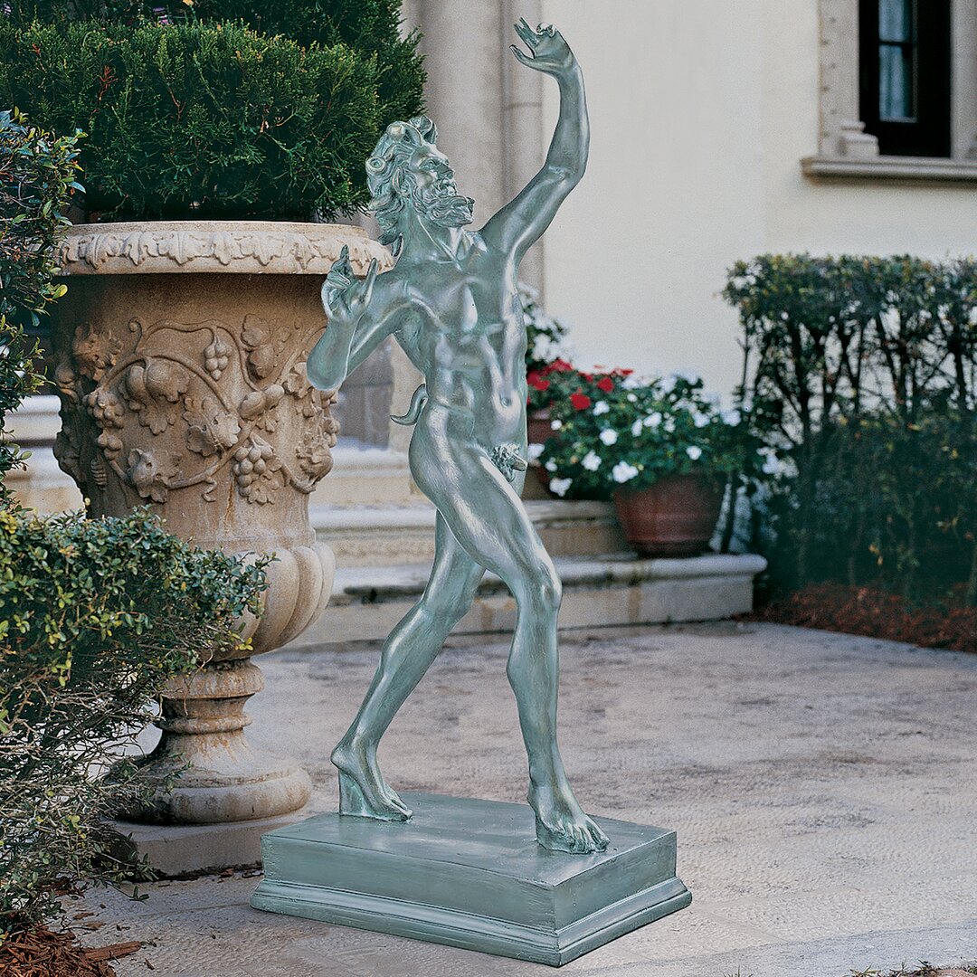 Statue Tanzender Faun