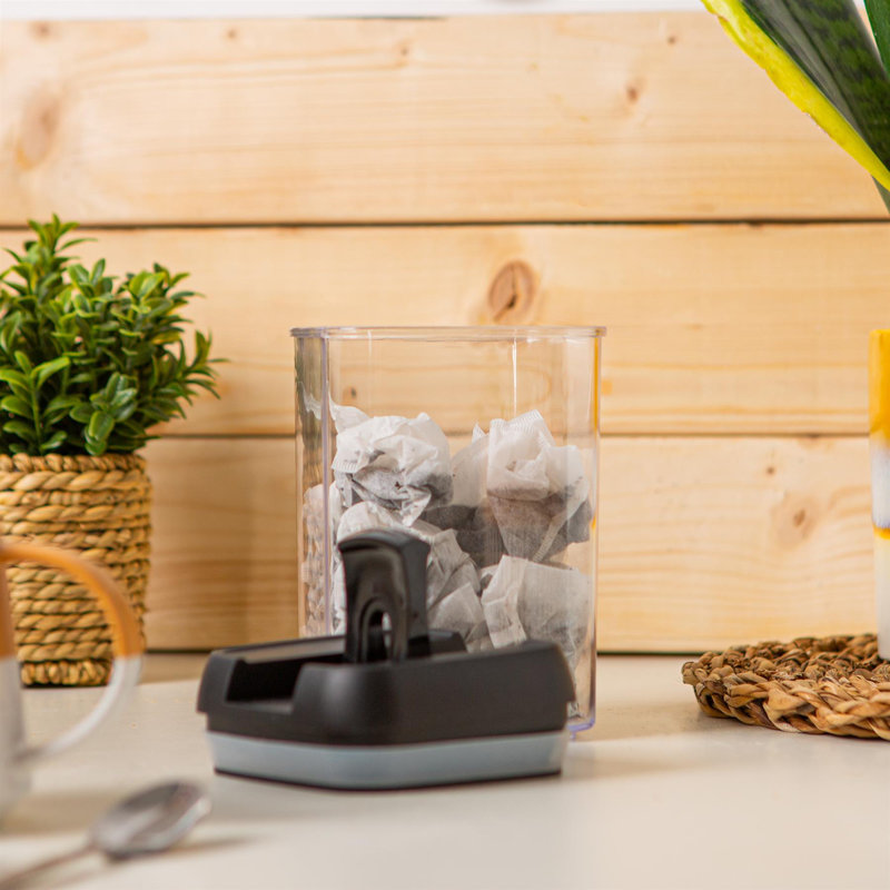 Argon Tableware - Food Storage Containers with Flip Lock Lid - Set of 3, Black, 15.5cm H x 10cm W x 10cm D